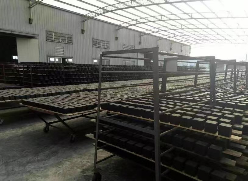 蜂窝活性炭车间